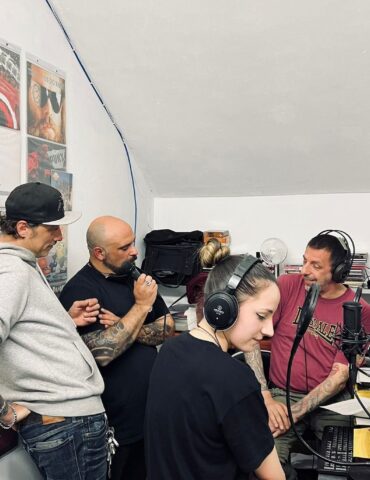 Linea77
