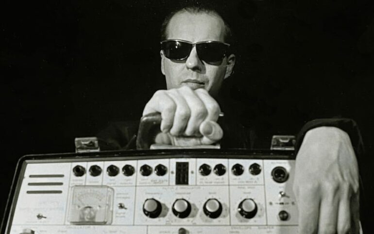 L'ora illegale puntata 170