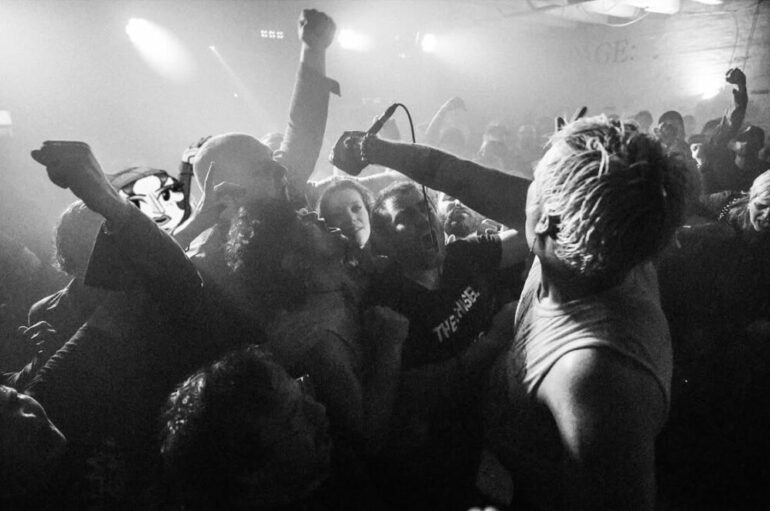 Maximum Rock N Roll Puntata 56