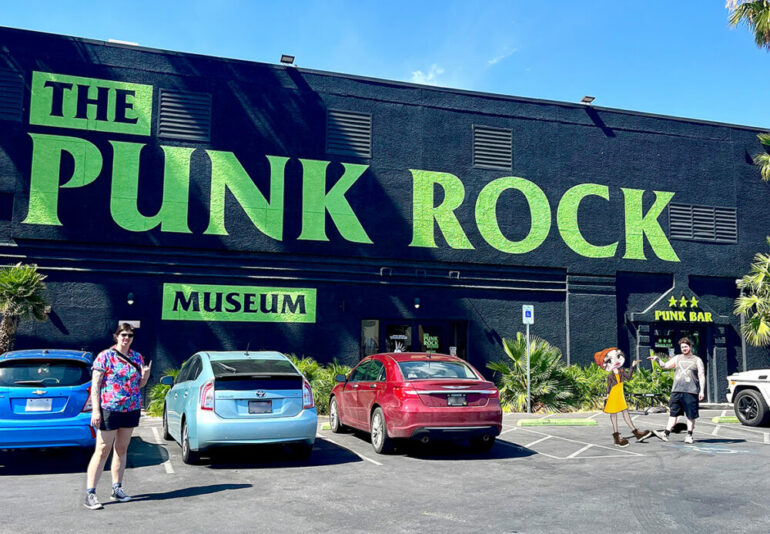 Maximum Rock N Roll Puntata 69